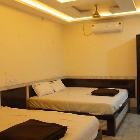 מלון Rāmeswaram Sri Vasavi Residency מראה חיצוני תמונה