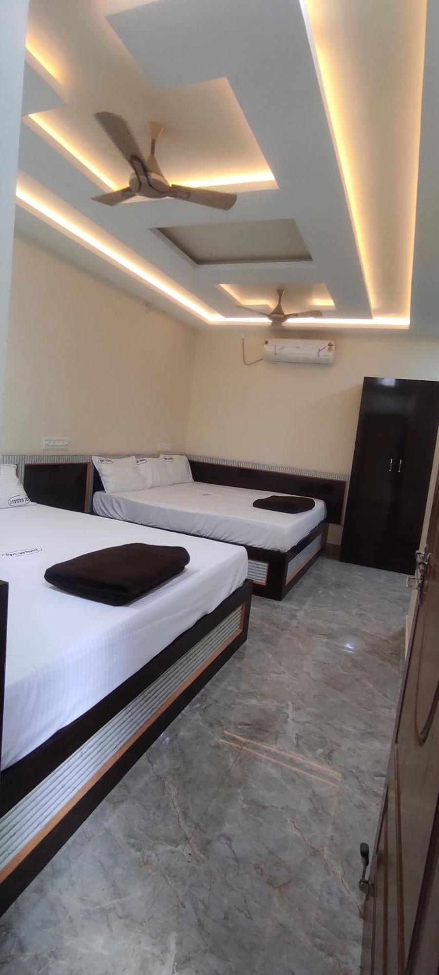 מלון Rāmeswaram Sri Vasavi Residency מראה חיצוני תמונה