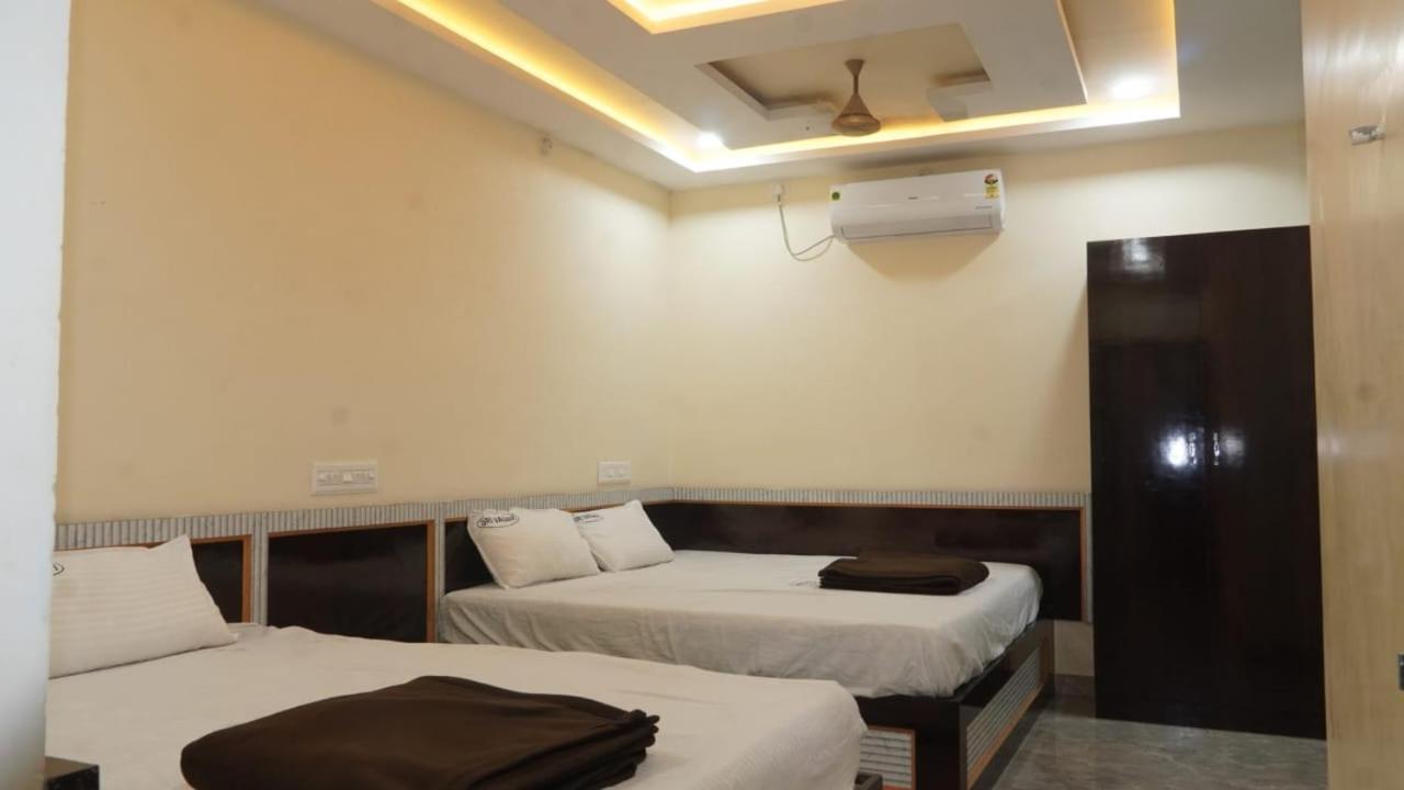 מלון Rāmeswaram Sri Vasavi Residency מראה חיצוני תמונה